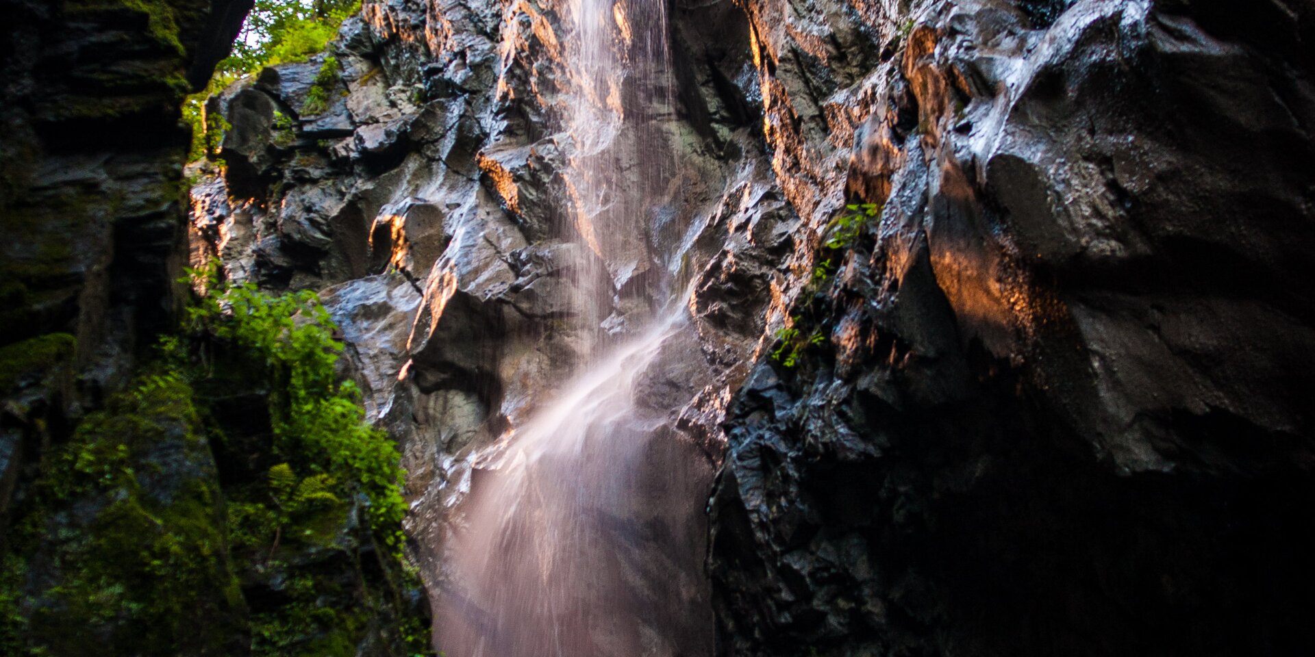 Sigmund Thun Klamm bei Nacht