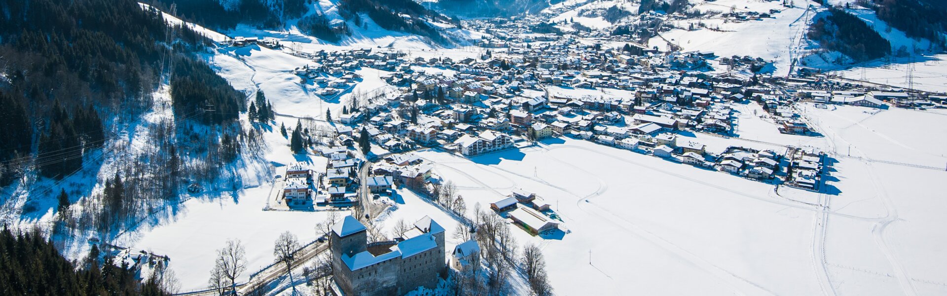 Kaprun castle in winter